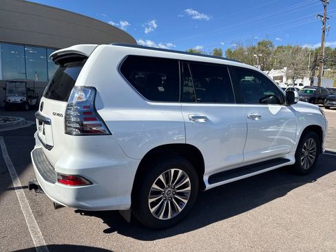 Used 2020 Lexus GX 460 Luxury w/ Off Road Package AWD/4WD image 10