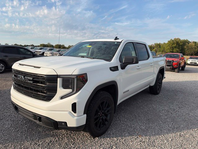 Used 2024 GMC Sierra 1500 Elevation w/ X31 Off-Road Package AWD/4WD image 3