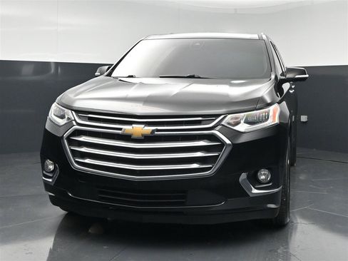 Used 2019 Chevrolet Traverse High Country AWD/4WD image 2