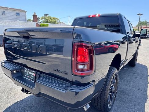New 2026 RAM 2500 Big Horn AWD/4WD image 8