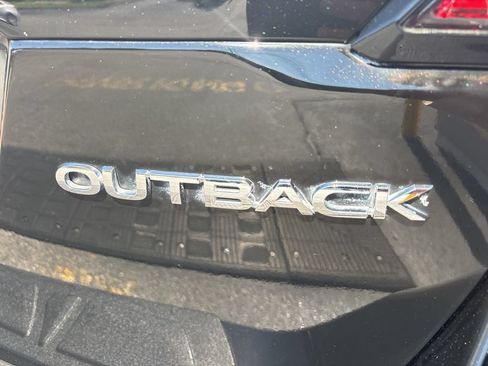 Used 2022 Subaru Outback Limited AWD/4WD image 30