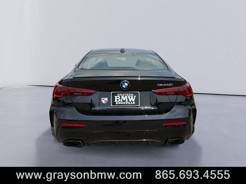 Used 2025 BMW M440i Coupe w/ Premium Package RWD image 4