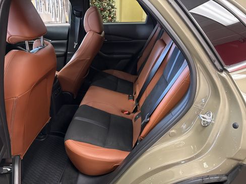 Used 2024 MAZDA CX-30 Carbon image 8