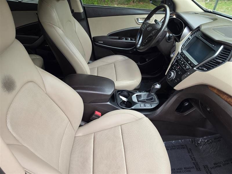 Used 2018 Hyundai Santa Fe Sport w/ 2.4L Tech Package 04 AWD/4WD image 26