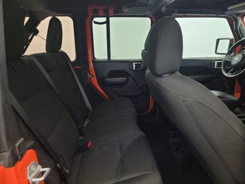 Used 2018 Jeep Wrangler Unlimited Sport AWD/4WD image 19