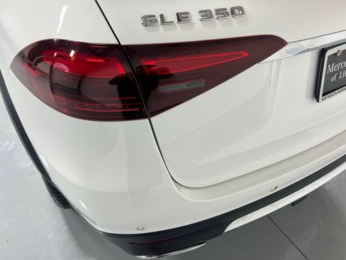Used 2024 Mercedes-Benz GLE 350 4MATIC image 10