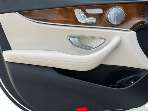 Used 2019 Mercedes-Benz E 450 4MATIC Sedan image 21