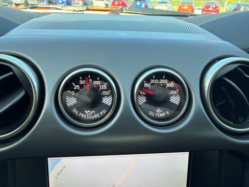Used 2020 Ford Mustang Shelby GT350 w/ Technology Package RWD image 32