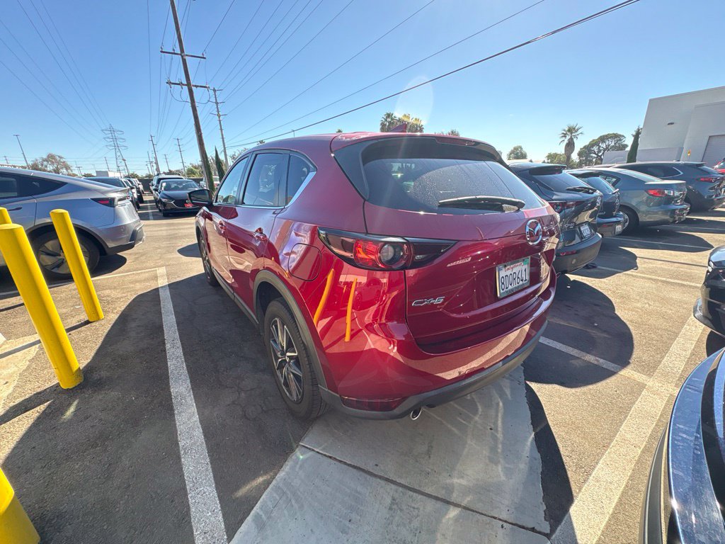 Used 2018 MAZDA CX-5 Touring w/ Preferred Equipment Package FWD image 7
