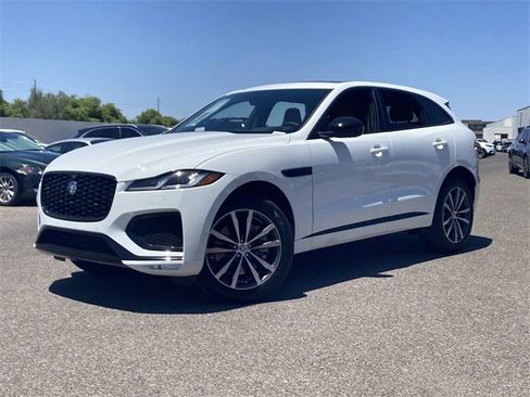 New 2026 Jaguar F-PACE R-Dynamic S image 2