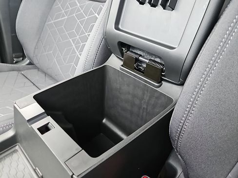 New 2026 Nissan Frontier SV w/ All-Weather Content Package image 18