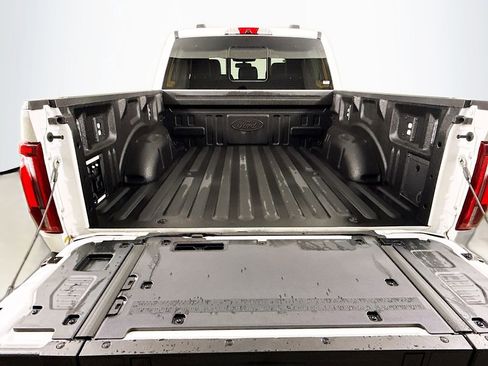 Used 2026 Ford F150 Platinum w/ Equipment Group 700A Standard AWD/4WD image 27