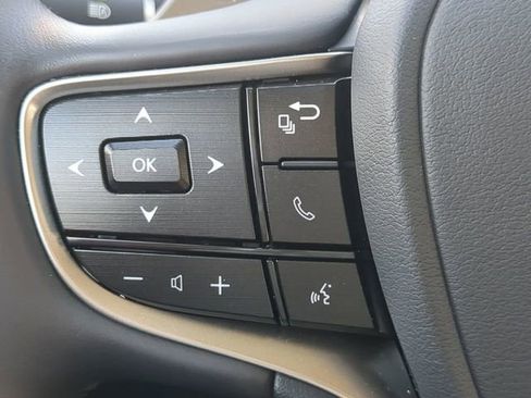 Used 2025 Lexus ES 350 w/ Premium Package image 23