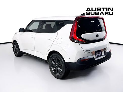Used 2021 Kia Soul S image 5