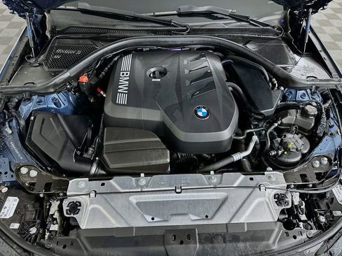 Used 2025 BMW 330i Sedan w/ Convenience Package image 31