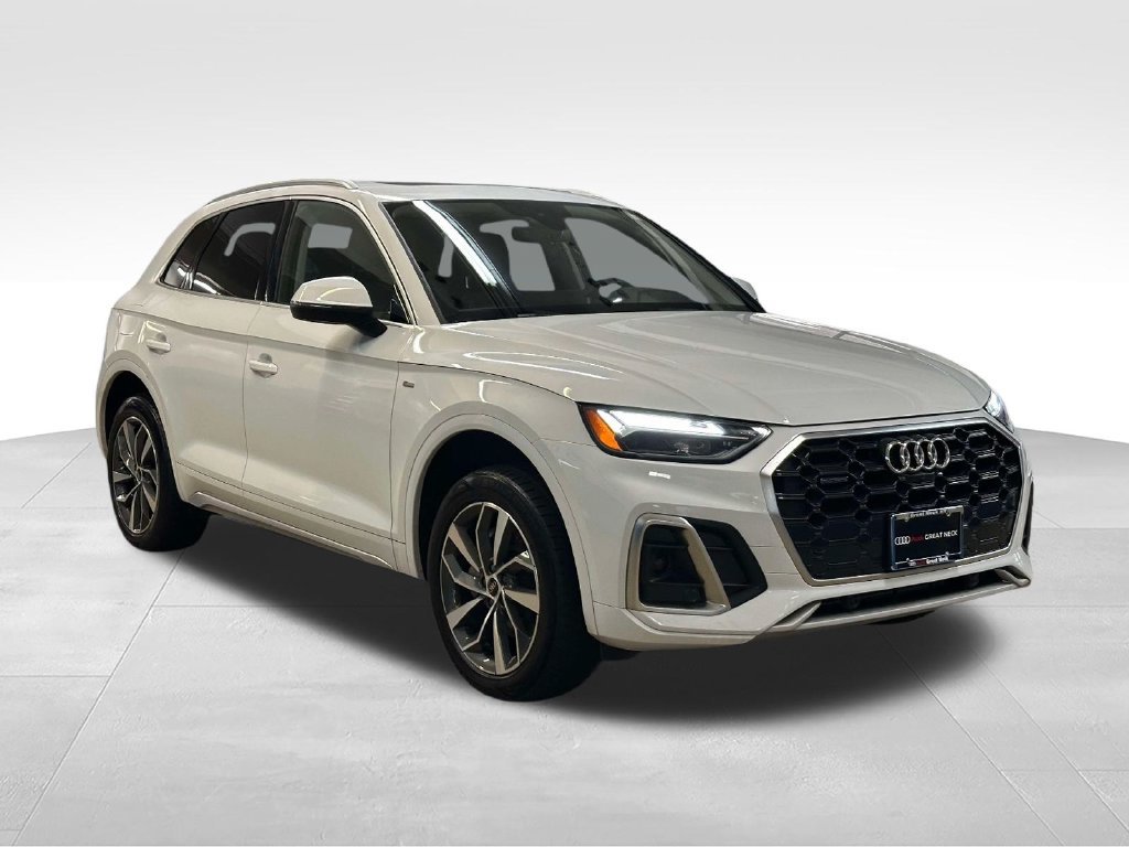 Used 2023 Audi Q5 2.0T Premium Plus w/ Premium Plus Package AWD/4WD image 8