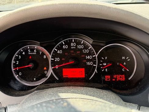 Used 2010 Nissan Altima 2.5 S FWD image 7