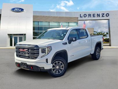 Used 2025 GMC Sierra 1500 AT4