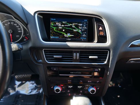 Used 2017 Audi Q5 3.0T Premium Plus w/ Technology Package image 22