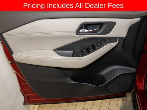 Certified 2024 Nissan Rogue SV w/ SV Premium Package FWD image 13