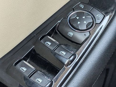 Used 2017 Ford Edge SEL w/ Equipment Group 201A image 14