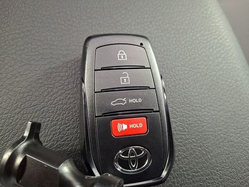 New 2026 Toyota Camry SE w/ Convenience Package image 15