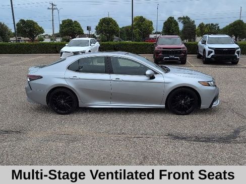 Used 2024 Toyota Camry XSE w/ Navigation Package AWD/4WD image 16