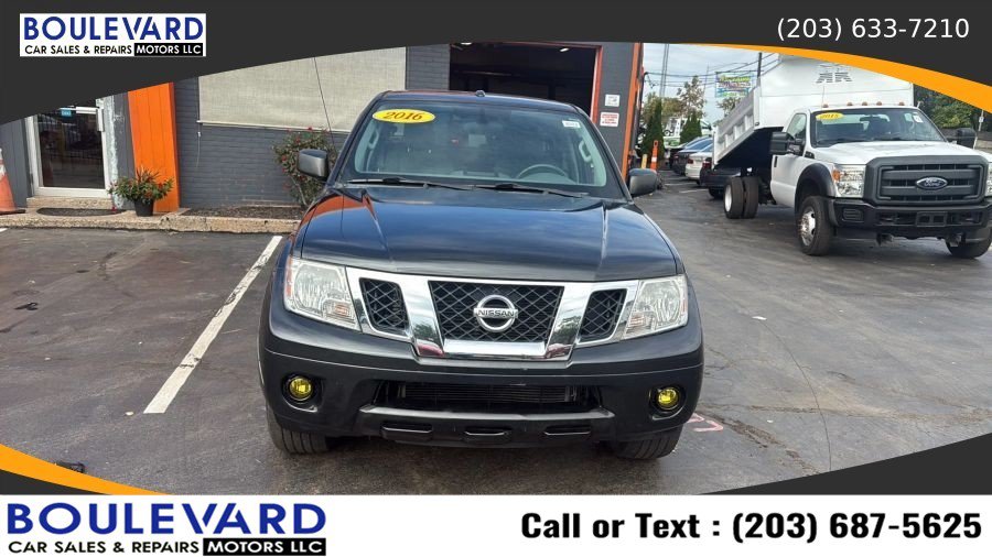 Used 2016 Nissan Frontier SV AWD/4WD image 2