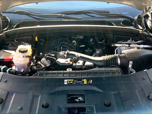 Used 2021 Jeep Grand Cherokee L Limited image 9