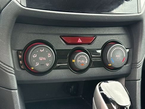 Used 2019 Subaru Crosstrek 2.0i Premium image 19