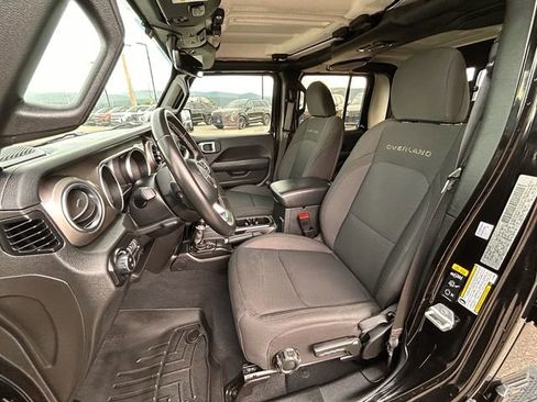 Used 2020 Jeep Gladiator Overland image 22