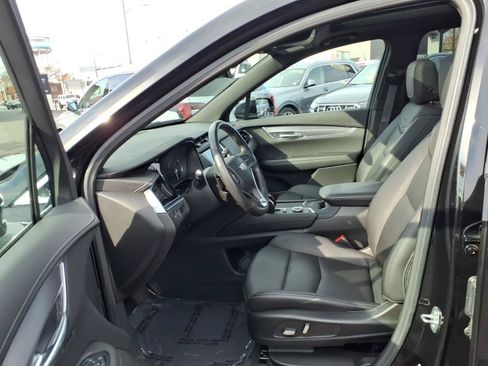 Certified 2024 Cadillac XT6 Luxury w/ LPO, Floor Liner Package AWD/4WD image 22