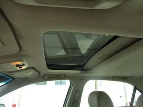 Used 2008 Ford Fusion SEL image 10