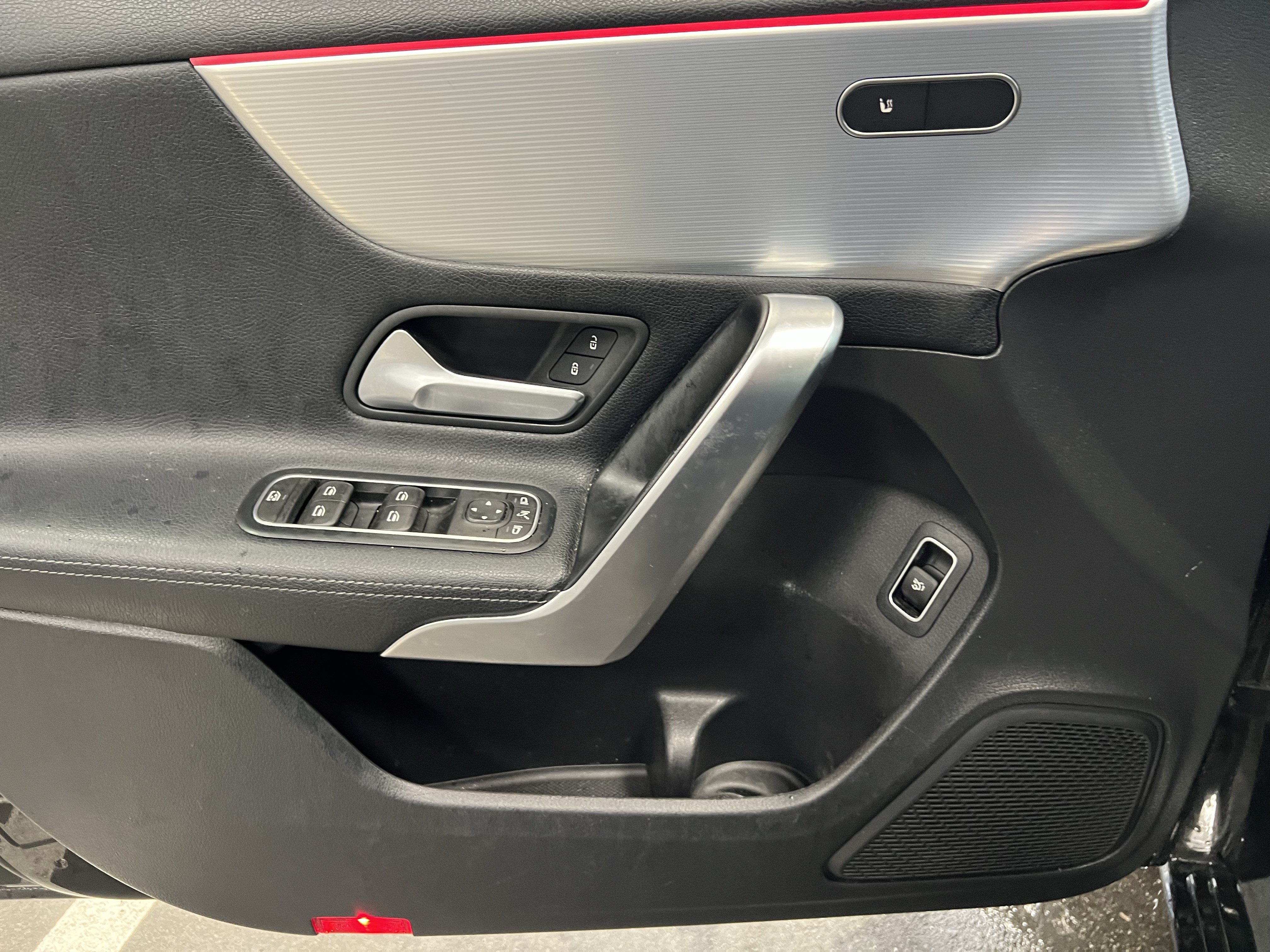 Used 2022 Mercedes-Benz A 220 image 14