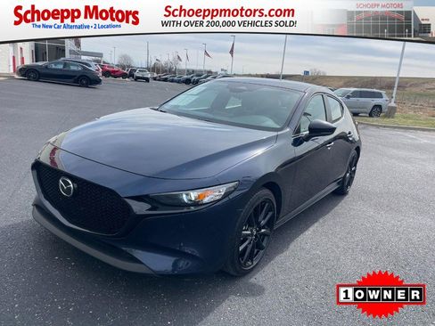 Used 2024 MAZDA MAZDA3 s FWD image 1