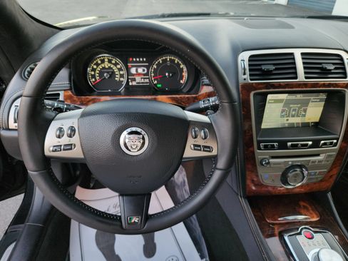Used 2010 Jaguar XKR R RWD image 10