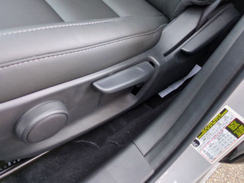 New 2025 MAZDA CX-30 AWD 2.5 S w/ Select Sport Pkg image 15