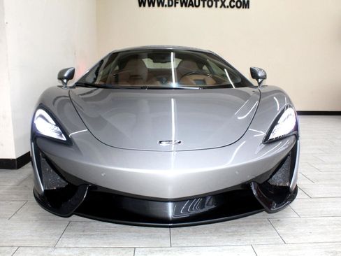 Used 2017 McLaren 570S Coupe image 2