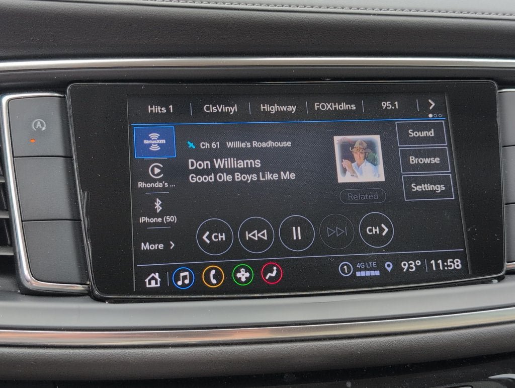 Used 2023 Buick Enclave Essence w/ LPO, Floor Liner Package FWD image 20
