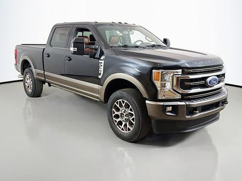 Used 2022 Ford F350 King Ranch image 2