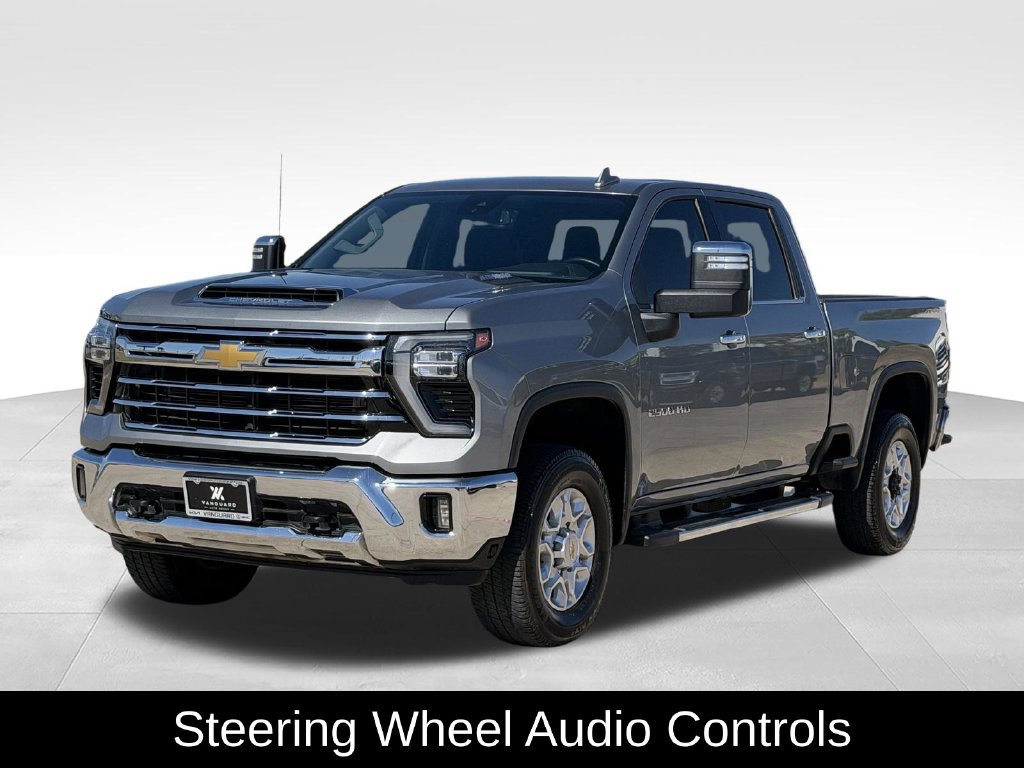 Used 2026 Chevrolet Silverado 2500 LTZ AWD/4WD image 5