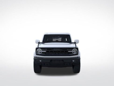 New 2025 Ford Bronco Outer Banks image 9