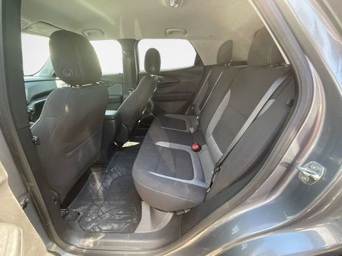 Used 2022 Chevrolet TrailBlazer LT AWD/4WD image 22