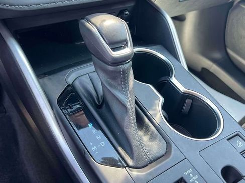 Used 2023 Toyota Highlander LE image 31