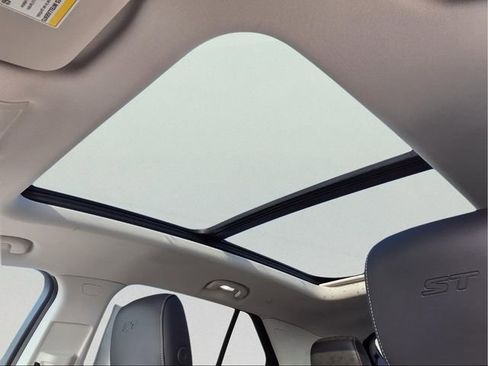 New 2026 Buick Envision Sport Touring image 16