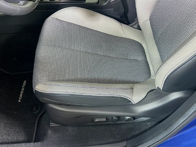 Used 2026 Subaru Forester Premium AWD/4WD image 20