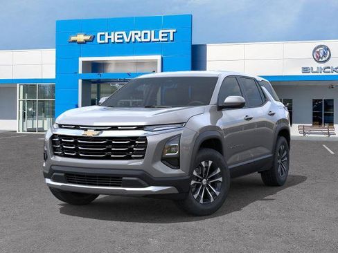 New 2026 Chevrolet Equinox LT image 6