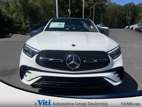 Used 2026 Mercedes-Benz GLC 350e 4MATIC image 3