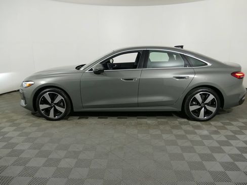 Used 2025 Audi A5 2.0T Premium w/ Convenience Package AWD/4WD image 6