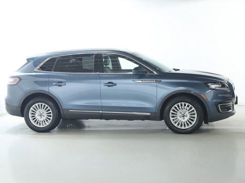 Used 2019 Lincoln Nautilus FWD image 10
